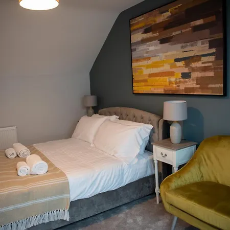 Holiday home Luxury 3 Bed Town House Dog Friendly *