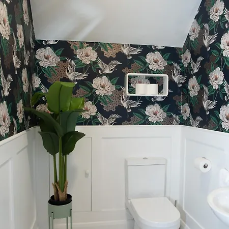 Luxury 3 Bed Town House Dog Friendly Сasa de vacaciones