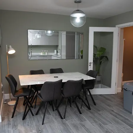 Сasa de vacaciones Luxury 3 Bed Town House Dog Friendly Donegal Town