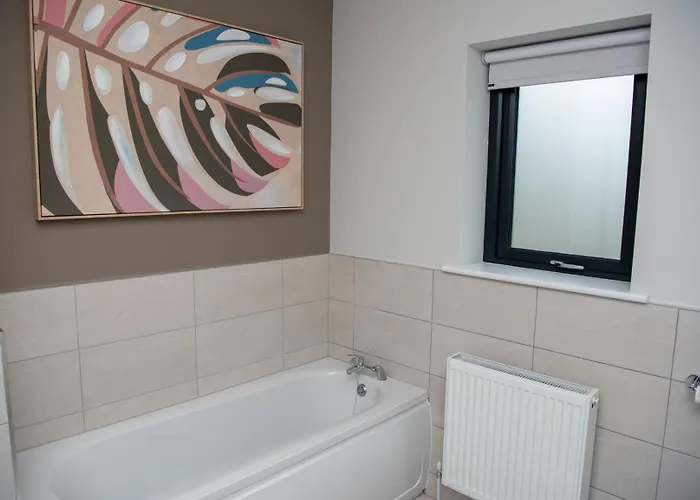 Luxury 3 Bed Town House Dog Friendly * Donegal Town